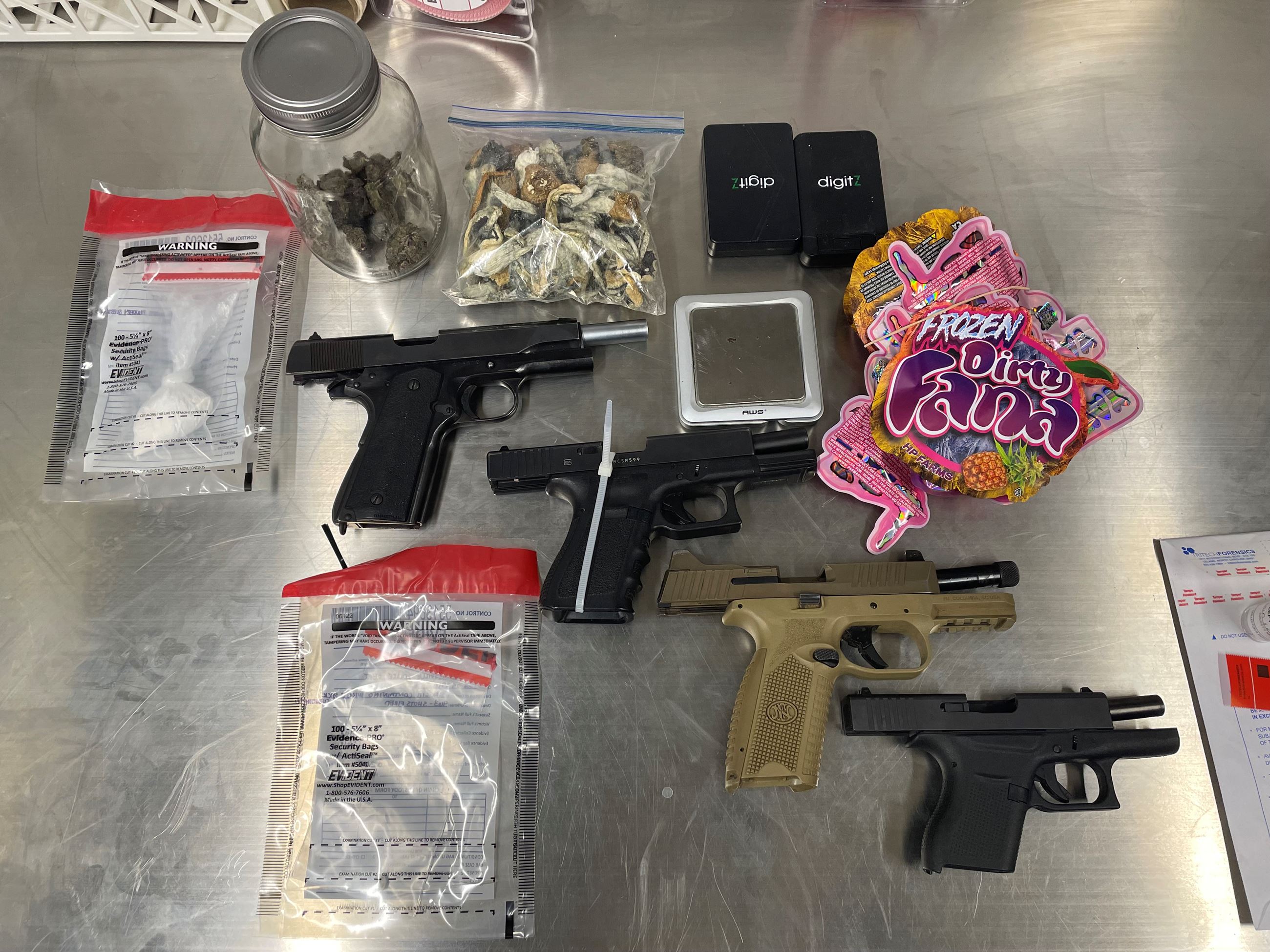 Prospect Weapons and Narcotics Recovered